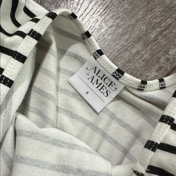 Alice & Ames white and black striped dress 8 - Picture 3 of 4